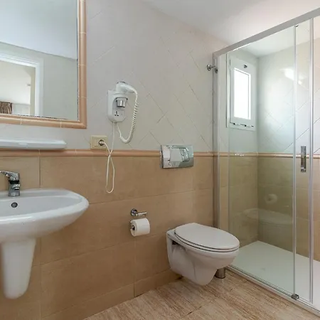 Flatguest Alisios * Corralejo